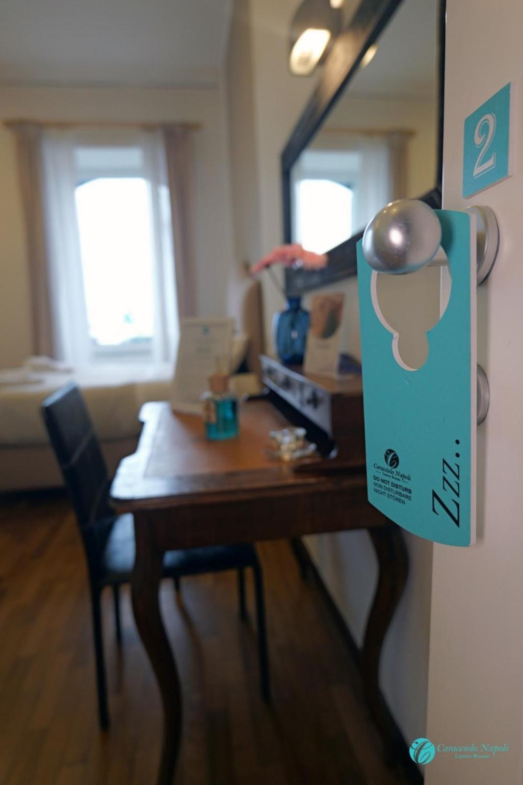 Caracciolo Napoli Beb Bed & Breakfast Bagian luar foto